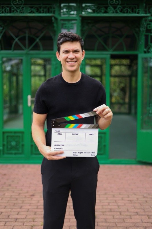Henry Casas — Director Creativo de Coco Creativo